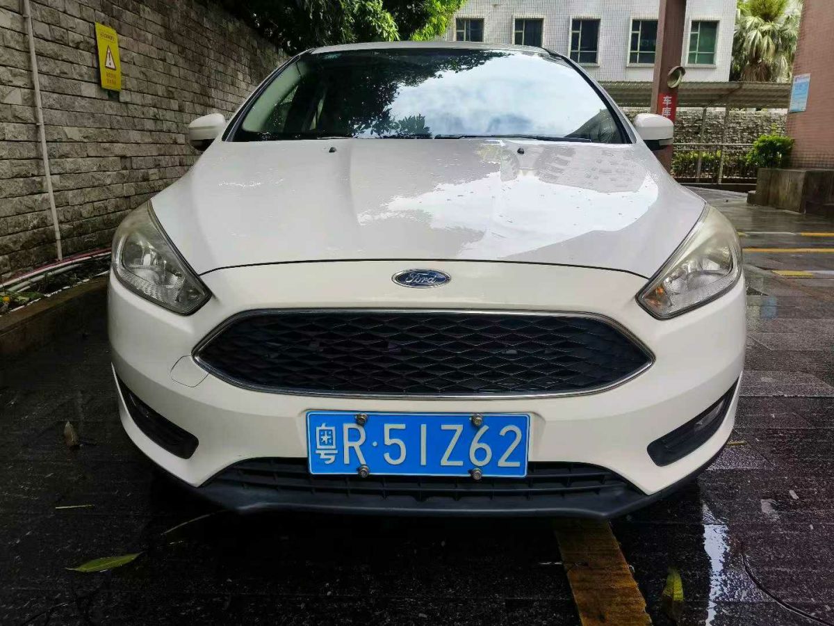 福特 福克斯  2017款 三廂 1.6L 手動舒適型智行版圖片