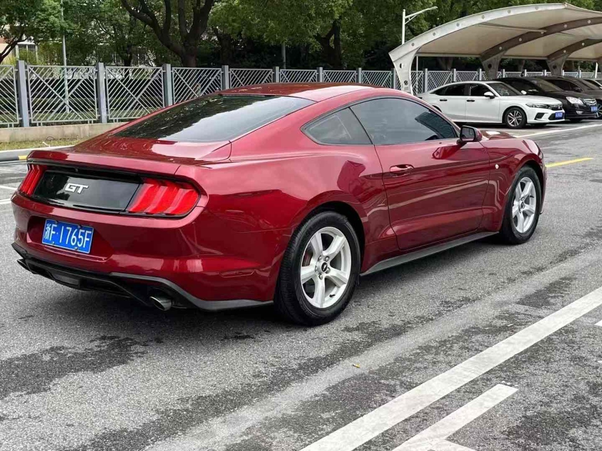 2018年10月福特 Mustang  2018款 2.3L EcoBoost