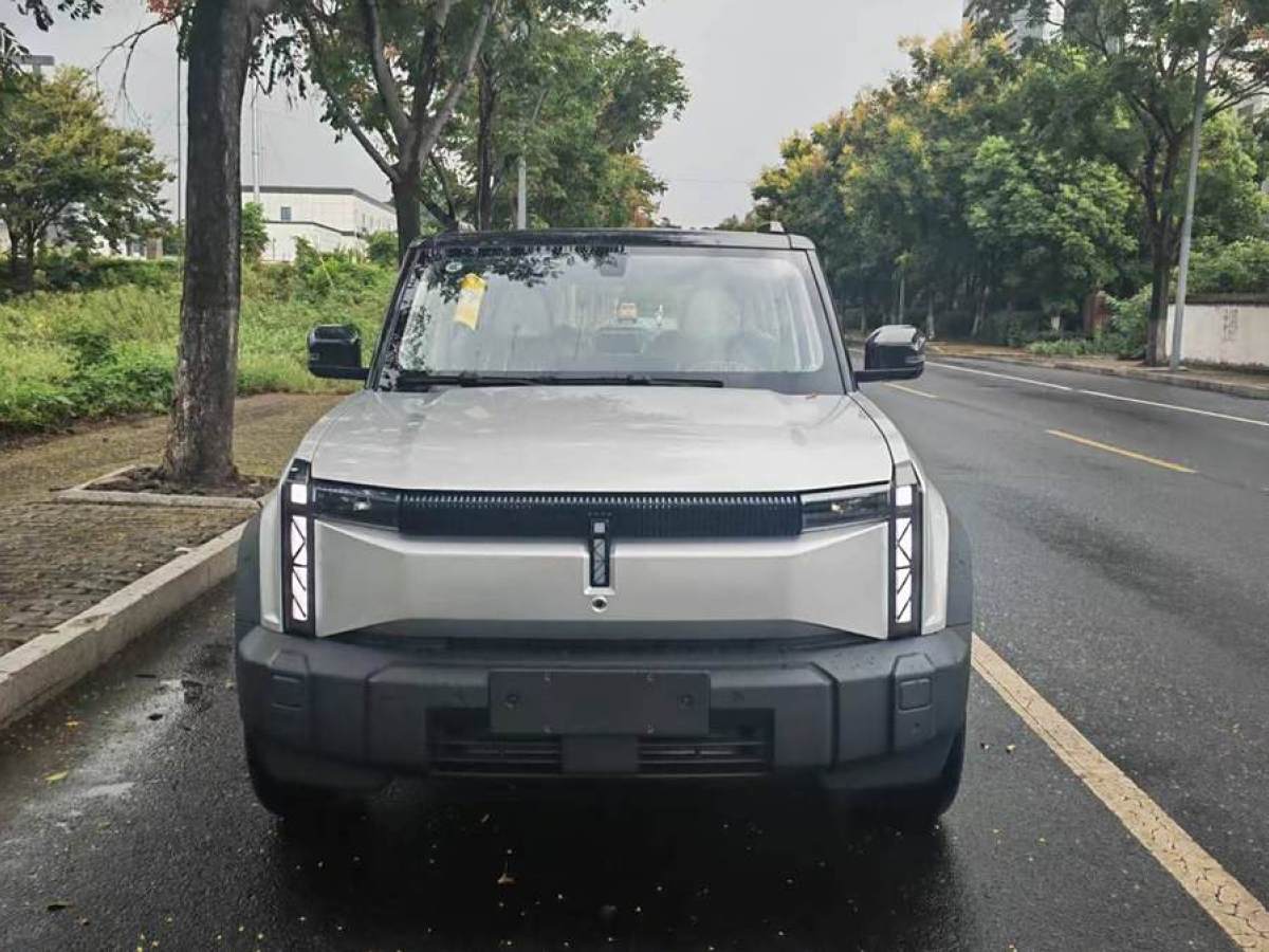 iCAR 奇瑞iCAR 03  2024款 401km 兩驅(qū)標(biāo)準(zhǔn)進(jìn)階版圖片