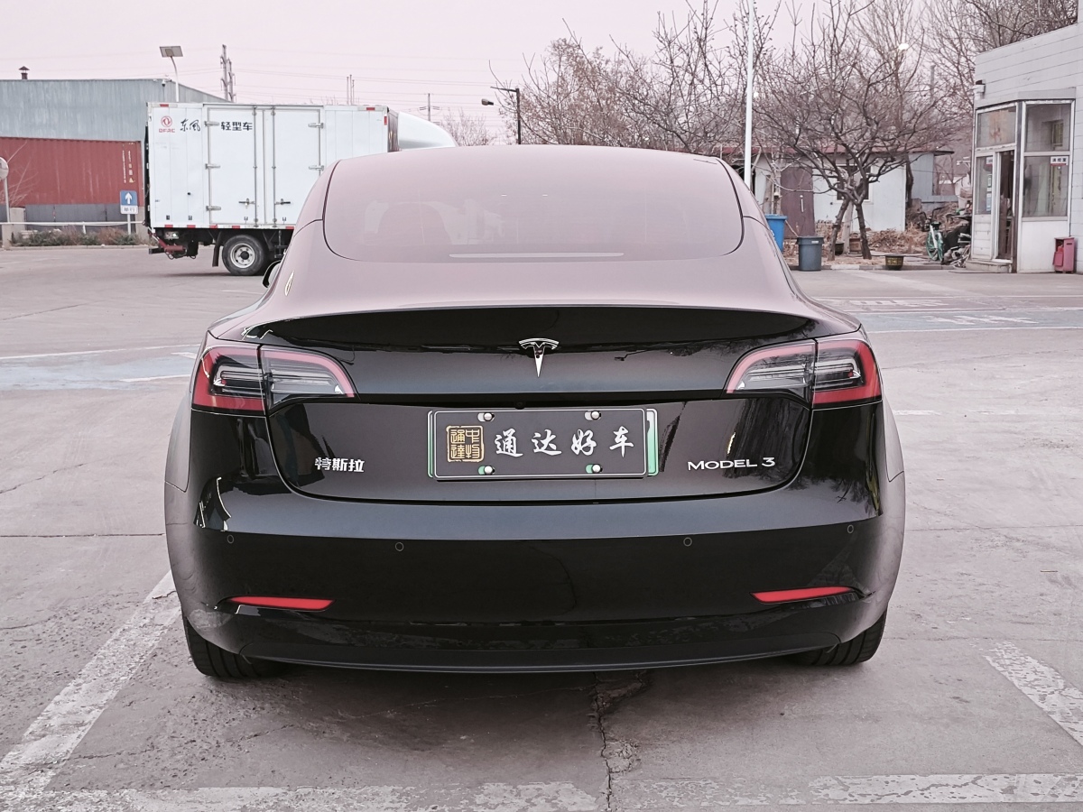 特斯拉 Model Y  2022款 改款 后輪驅(qū)動(dòng)版圖片