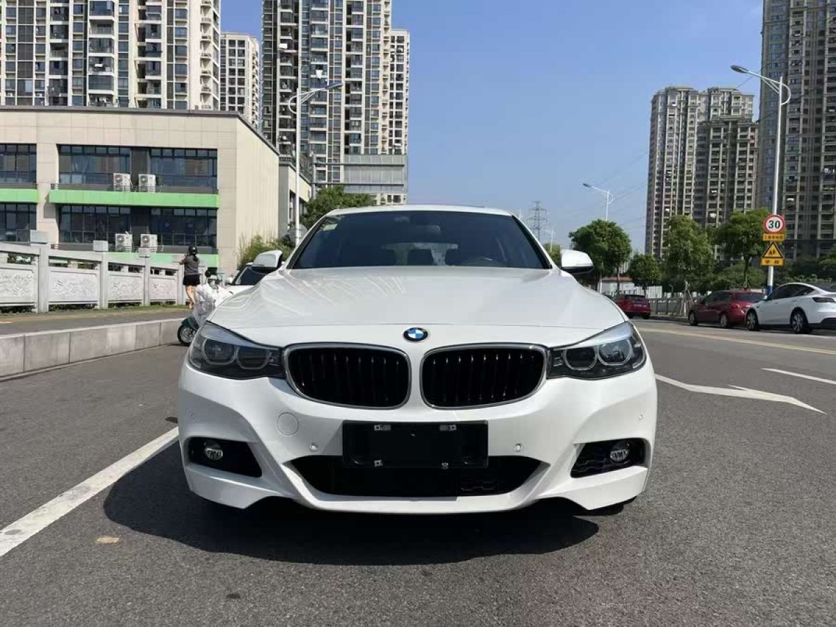 寶馬 寶馬3系GT  2020款 320i M運(yùn)動(dòng)套裝圖片