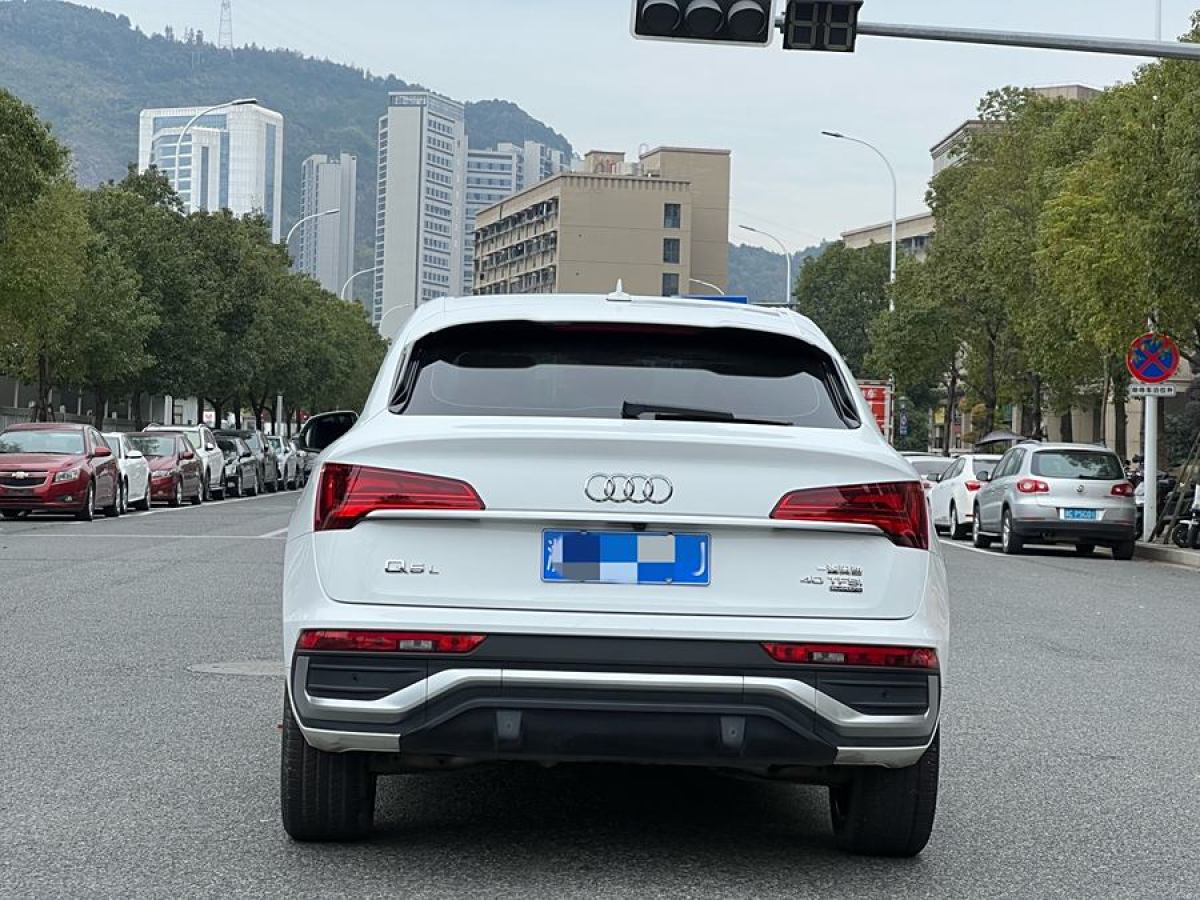 奧迪 奧迪Q5L Sportback  2021款 40 TFSI 進享人生版圖片