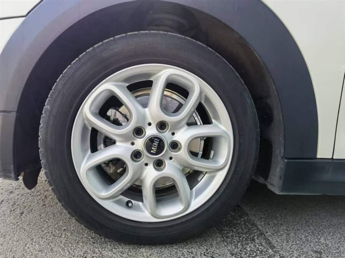 MINI MINI  2016款 1.2T ONE 先鋒派圖片