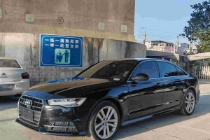 奧迪Q3 奧迪 30周年年型 35 TFSI 運動型