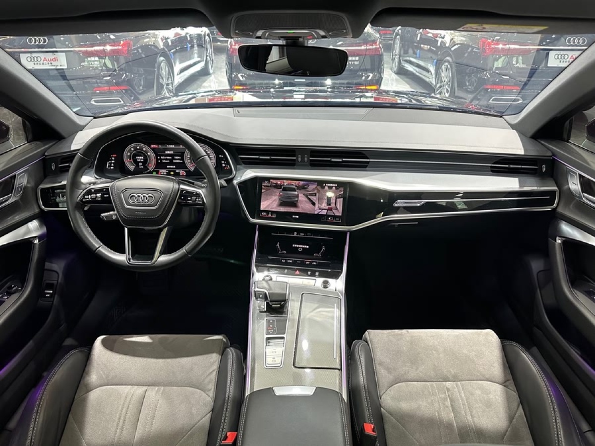 奧迪 奧迪A6L  2024款 40 TFSI 豪華動感型圖片