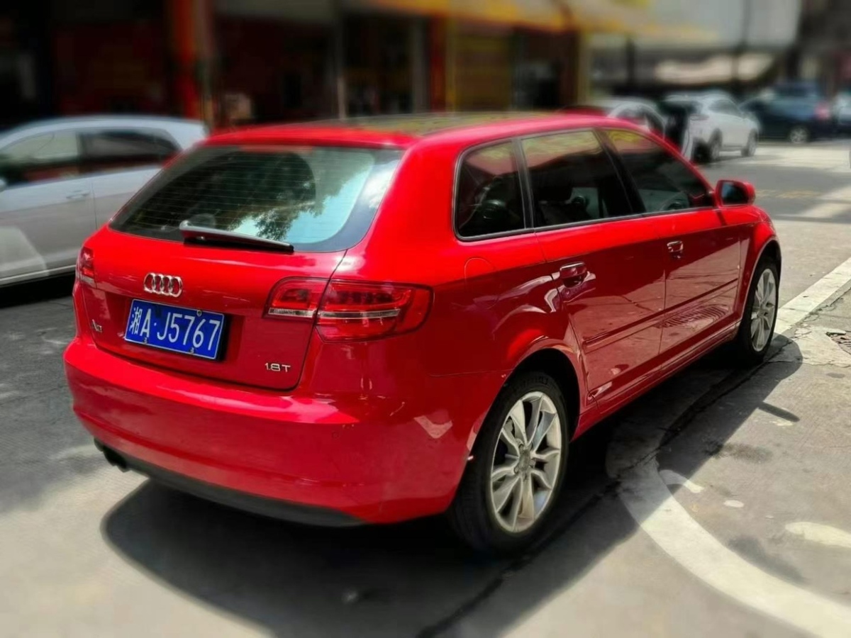 2011年7月奧迪 奧迪A3  2010款 Sportback 1.8T 豪華型