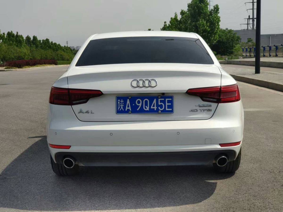 奧迪 奧迪a4l 2017款 a4l 40tfsi 時尚型圖片