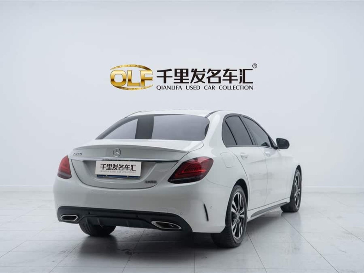 奔馳 奔馳C級(jí)  2019款 改款 C 260 L 運(yùn)動(dòng)版圖片