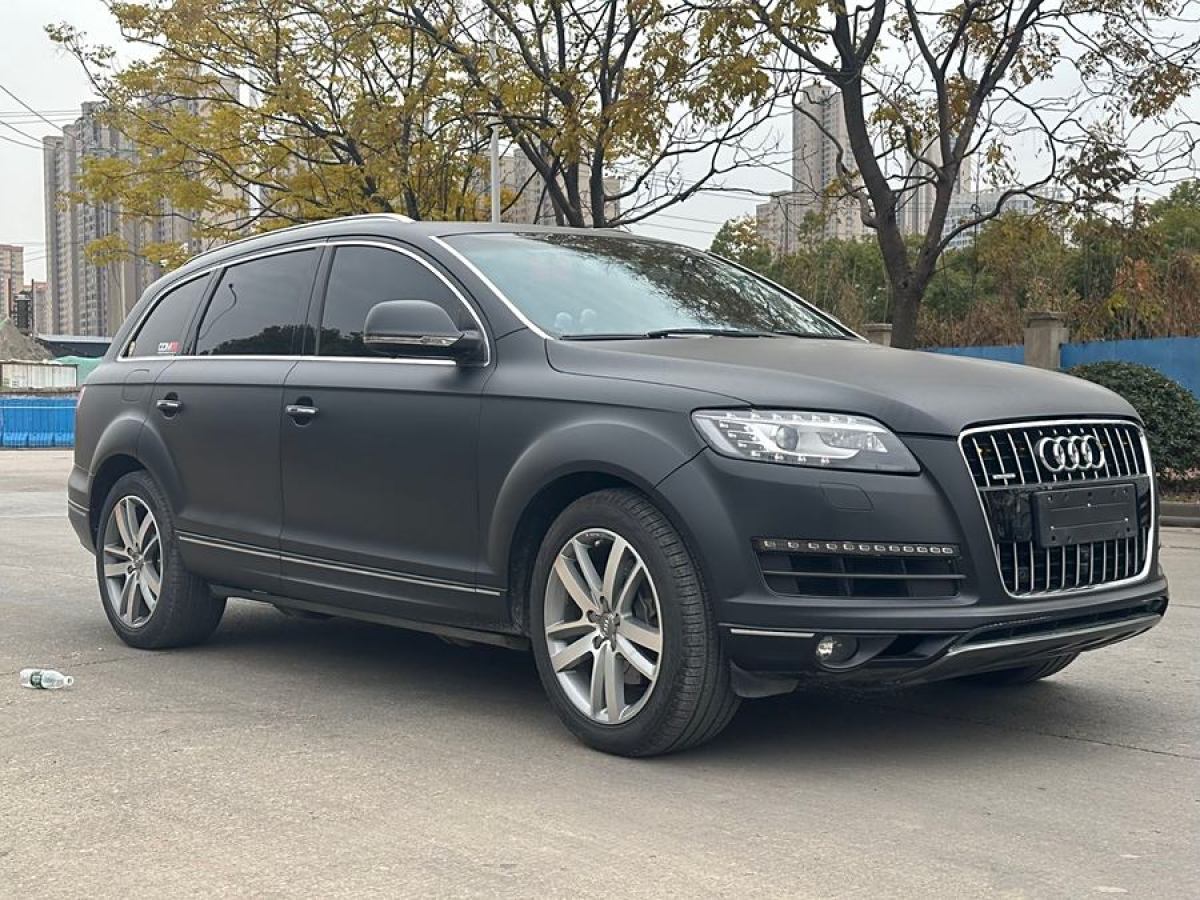 奧迪 奧迪Q7  2014款 35 TFSI 運(yùn)動(dòng)型圖片