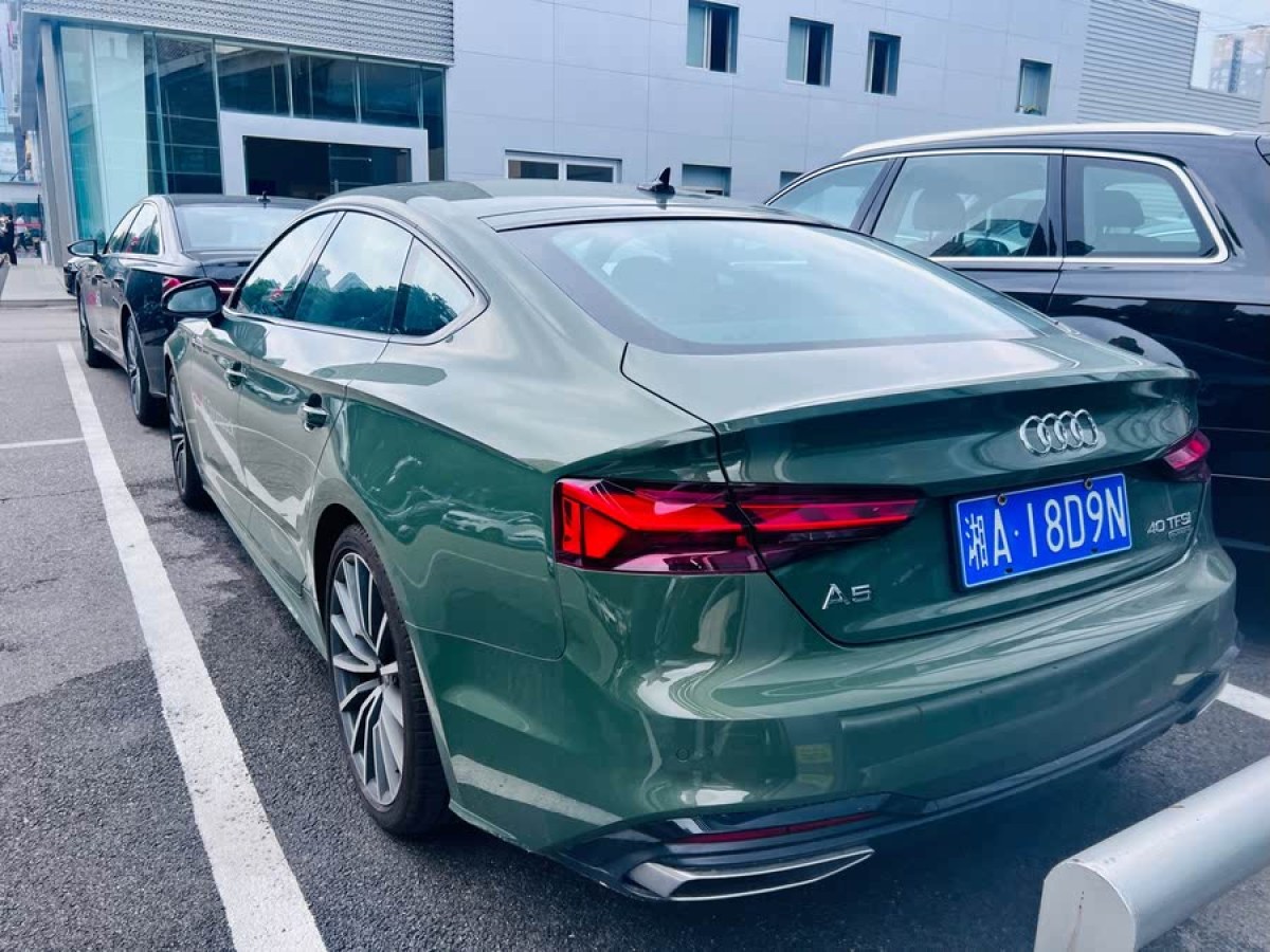 奧迪 奧迪A5  2024款 Sportback 40 TFSI quattro 豪華動感型圖片