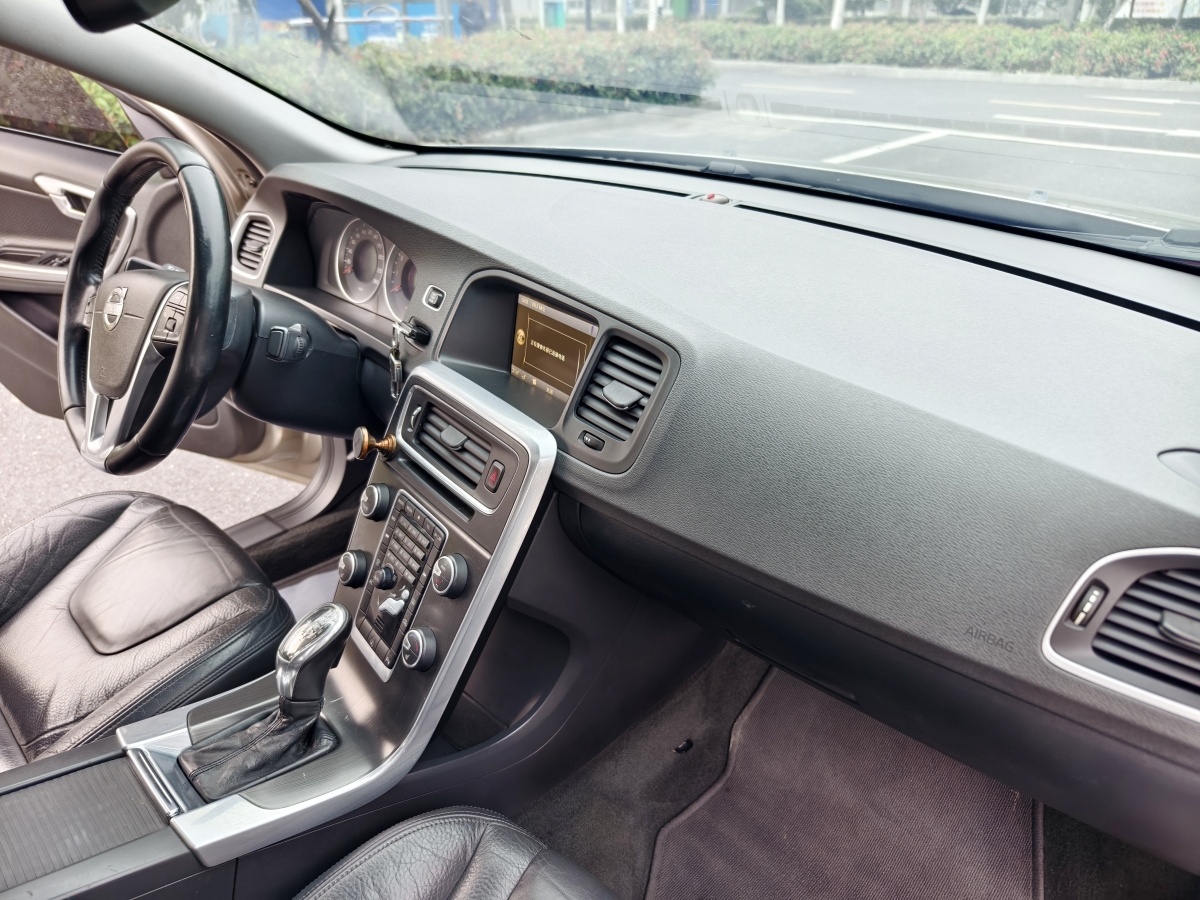 沃爾沃 S60  2013款 T5 智雅版圖片