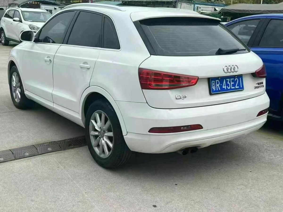 2013年9月奧迪 奧迪Q3  2013款 35TFSI quattro 四驅(qū)技術(shù)型