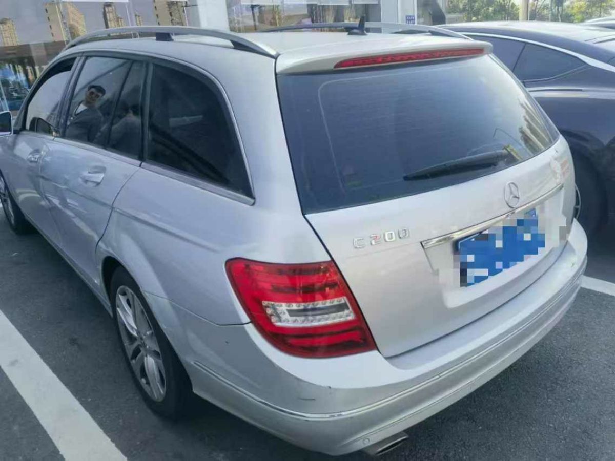 奔馳 奔馳C級(jí)AMG  2012款 AMG C 63 動(dòng)感型圖片