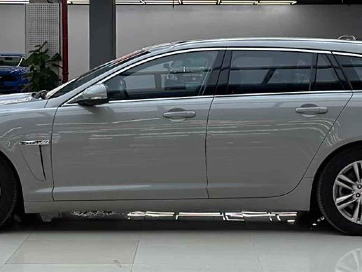 捷豹 XF  2015款 XF 2.0T Sportbrake 風(fēng)華版圖片