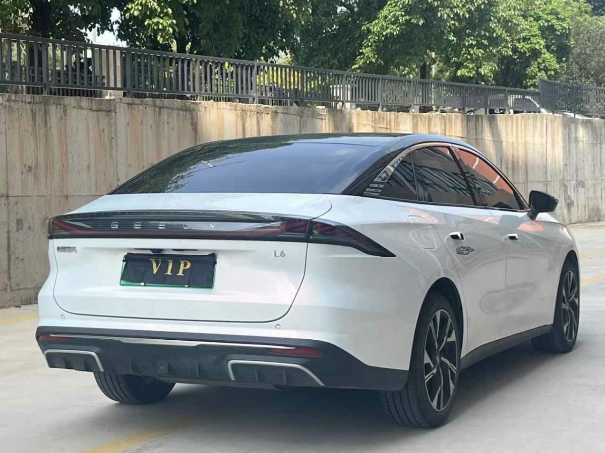 吉利 豪越PRO  2024款 1.5T DCT 縱橫版圖片