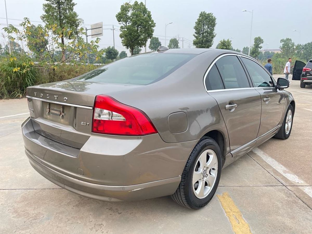 沃爾沃 S80  2007款 2.5T 智雅版圖片