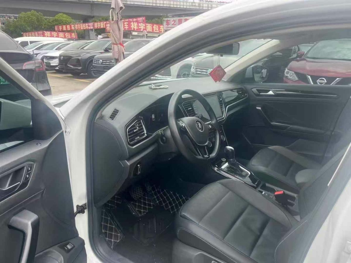 大眾 途觀L新能源  2022款 430PHEV 插電混動尊貴版圖片