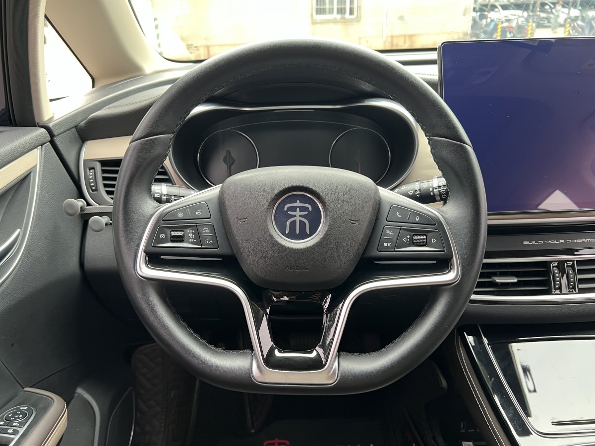 比亞迪 宋MAX新能源  2022款 DM-i 105KM 行政版圖片