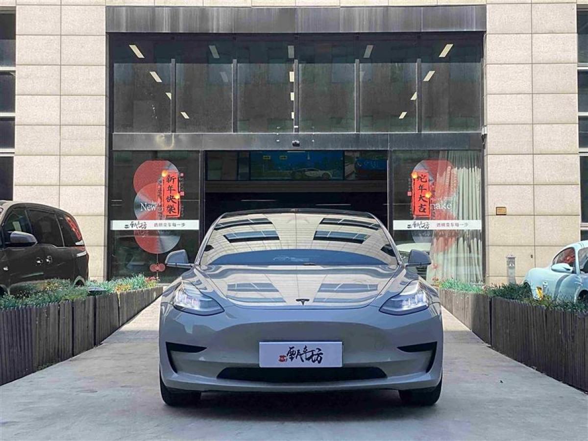 2020年12月特斯拉 Model 3  2020款 改款 標(biāo)準(zhǔn)續(xù)航后驅(qū)升級(jí)版