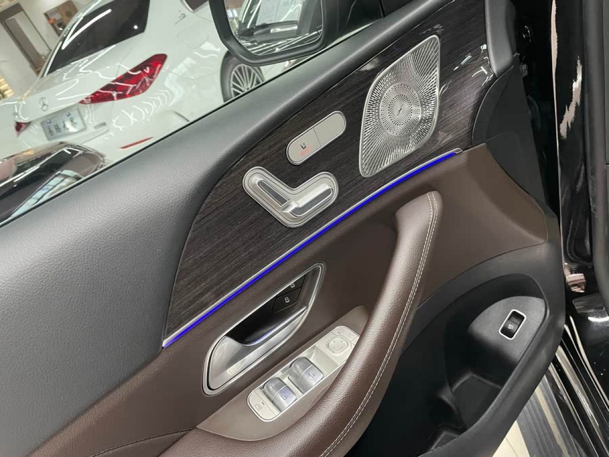 奔馳 奔馳GLE  2024款 改款 GLE 350 4MATIC 時尚型圖片