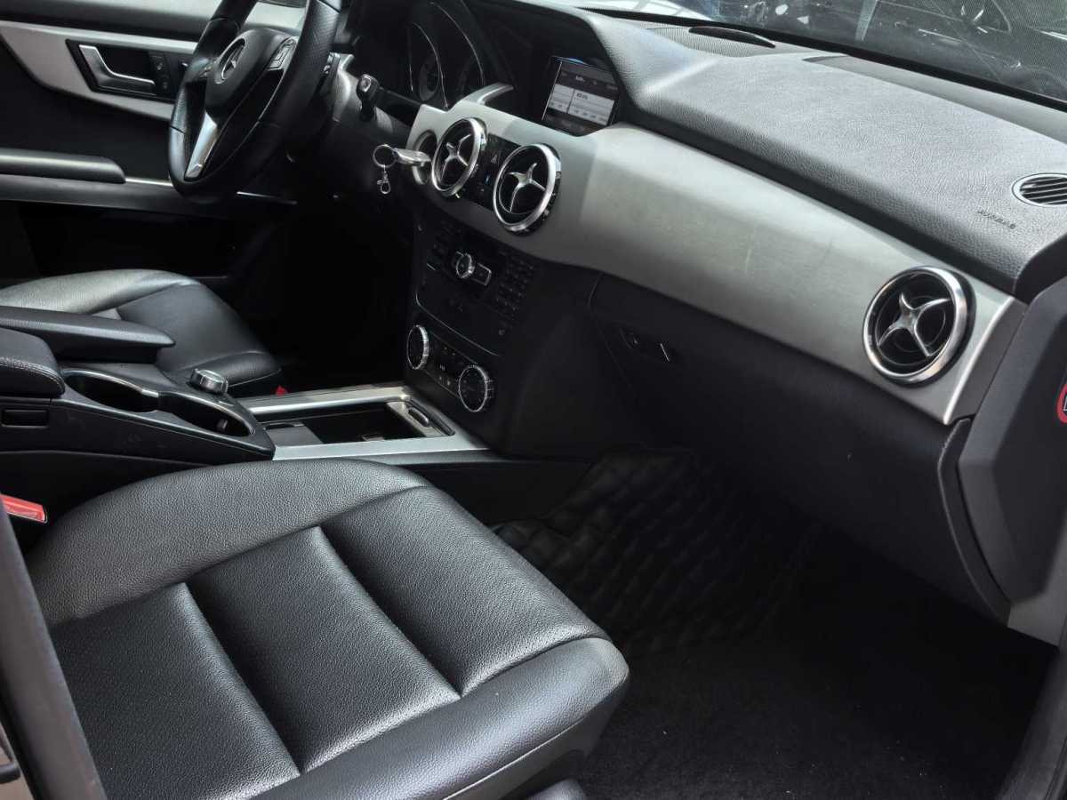 奔馳 奔馳GLK級  2013款 改款 GLK 300 4MATIC 時尚型圖片
