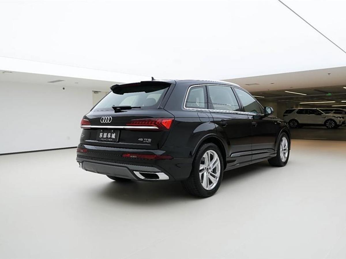 2023年4月奧迪 奧迪Q7  2023款 45 TFSI quattro S line運動型