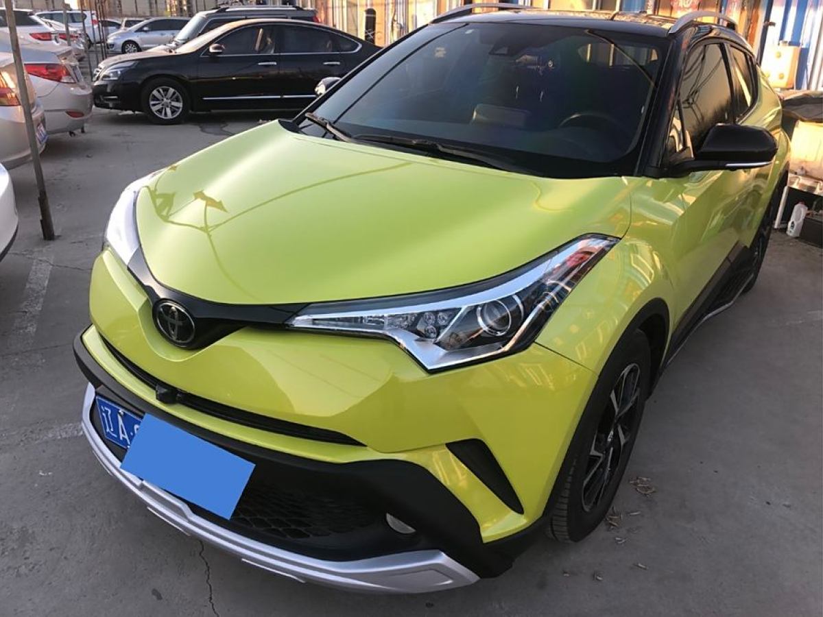 豐田 C-HR  2018款 2.0L 領(lǐng)先版 國V圖片