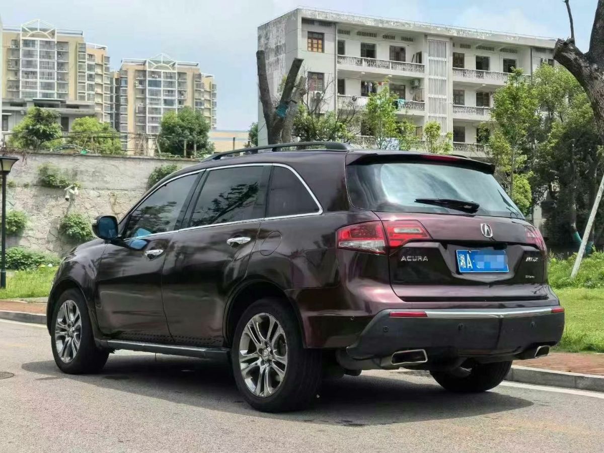 謳歌 MDX  2010款 3.7 標(biāo)準(zhǔn)版圖片