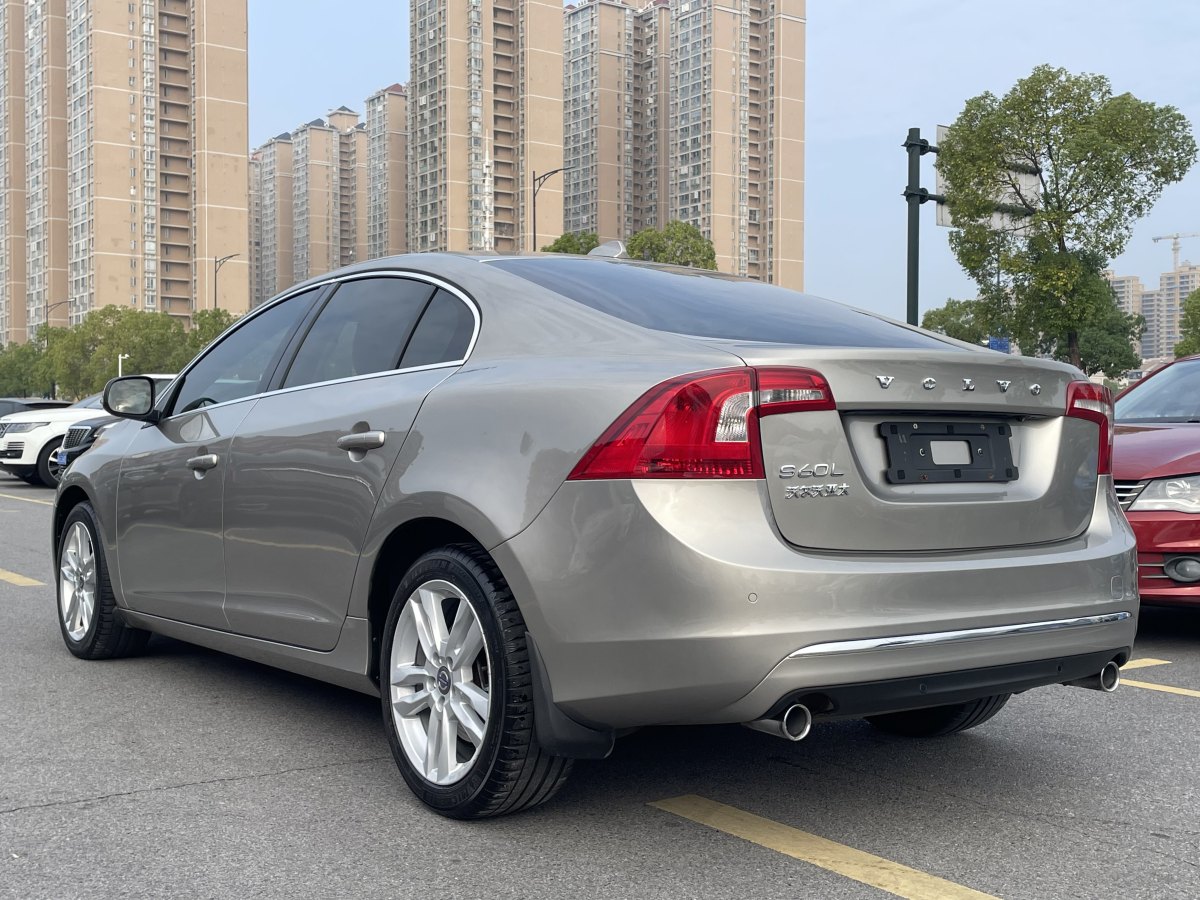 沃爾沃 S60  2014款 S60L 2.0T 智遠(yuǎn)版圖片