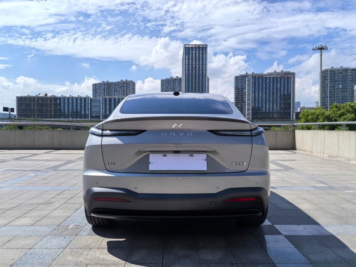 蔚來 樂道L60  2024款 60kwh 后驅(qū)版圖片