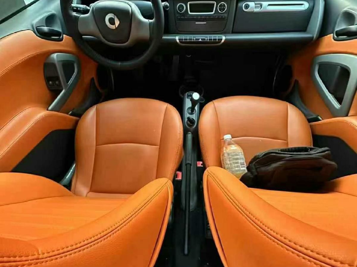 smart fortwo  2014款 1.0T 5檔序列 敞篷BoConcept特別版圖片