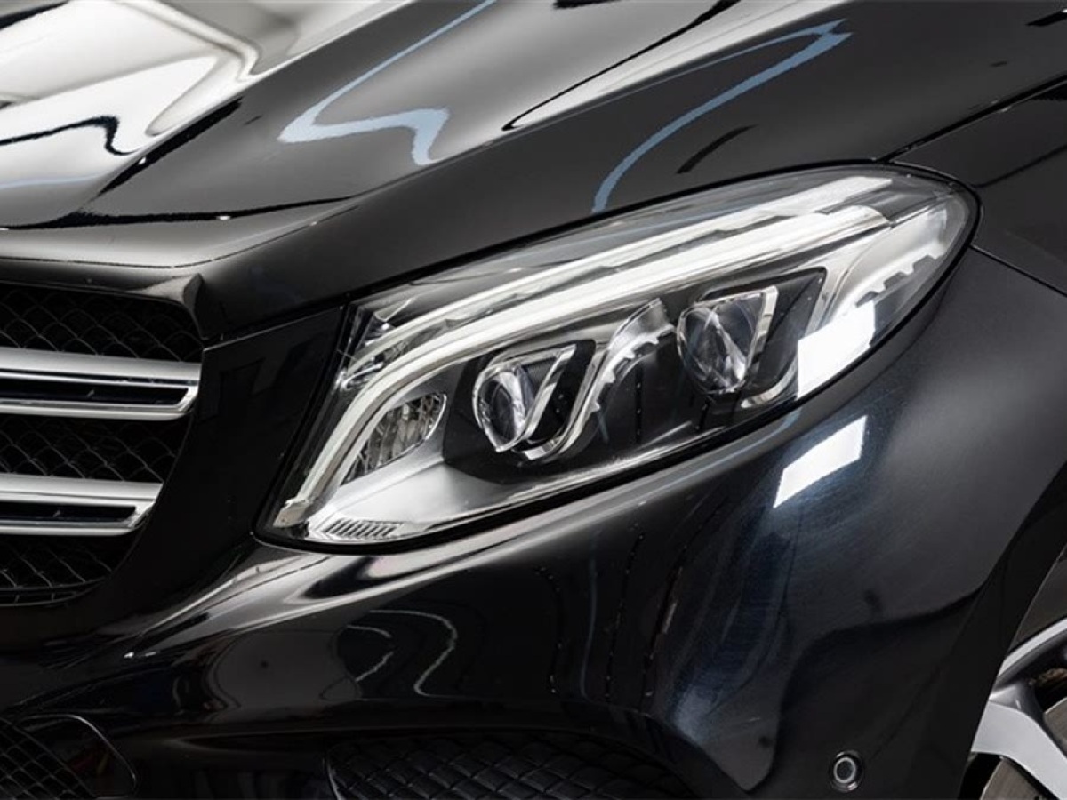 奔馳 奔馳GLE  2017款 GLE 320 4MATIC 動(dòng)感型圖片