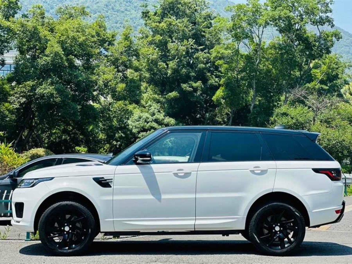 路虎 攬勝運動版  2020款 3.0 L6 HSE DYNAMIC圖片