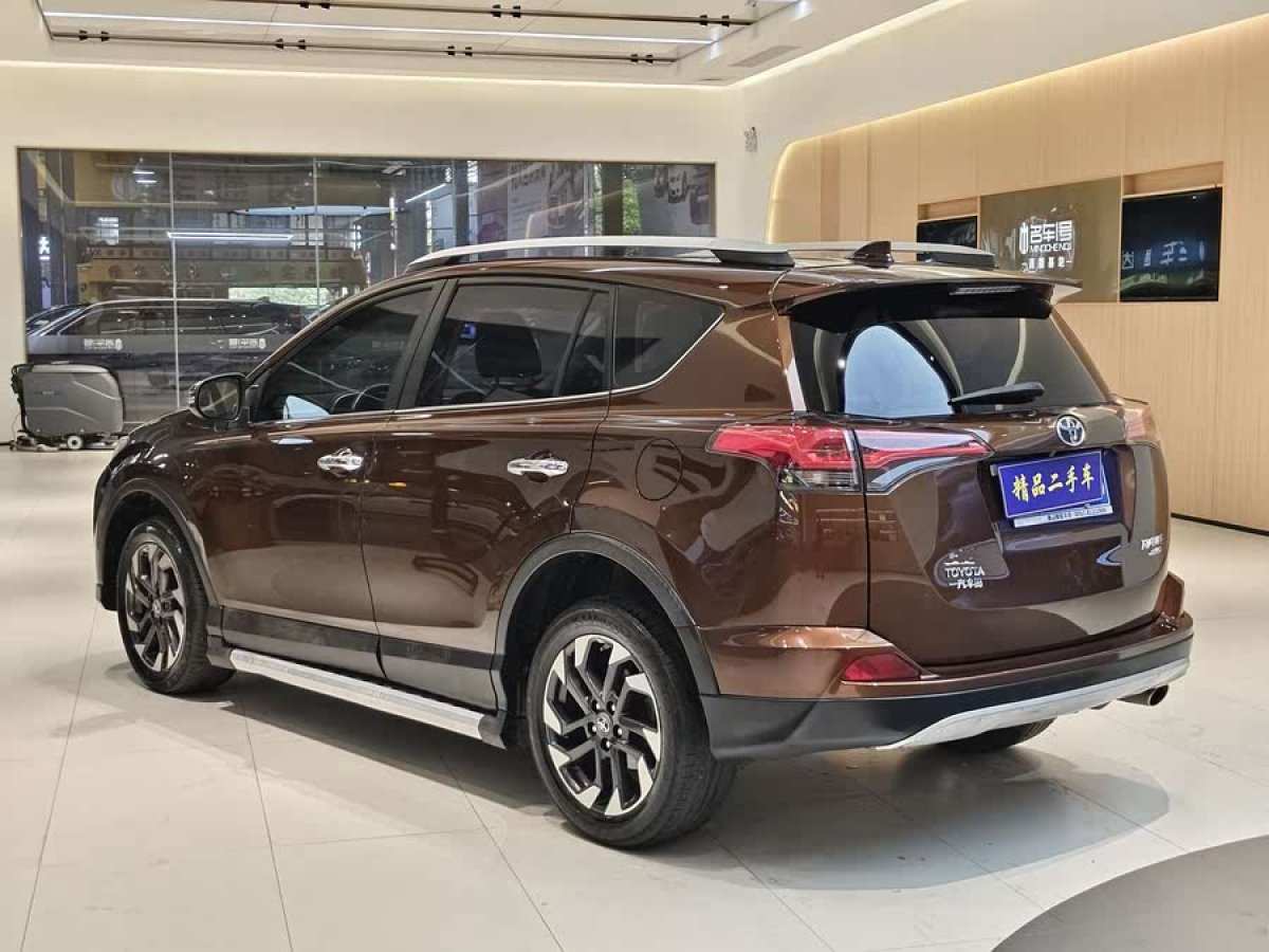 豐田 RAV4榮放  2016款 2.5L 自動(dòng)四驅(qū)精英版圖片
