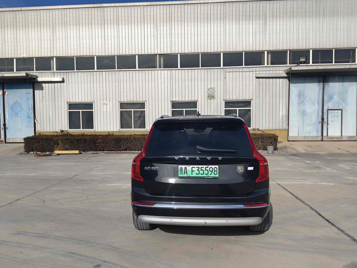 沃爾沃 XC90新能源  2022款 改款 E驅(qū)混動 T8 智尊豪華版 7座圖片