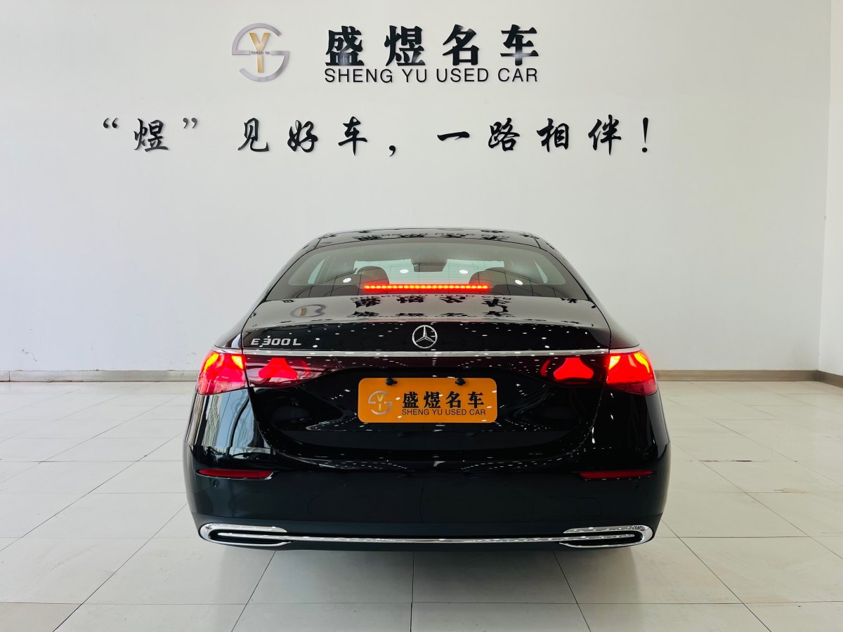 奔馳 奔馳E級  2025款 改款 E 300 L 豪華型圖片