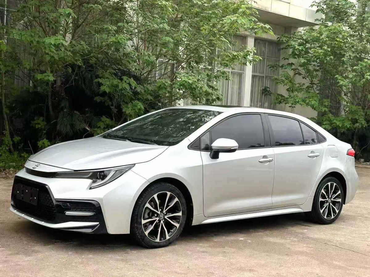 豐田 雷凌  2023款 185T CVT豪華版圖片