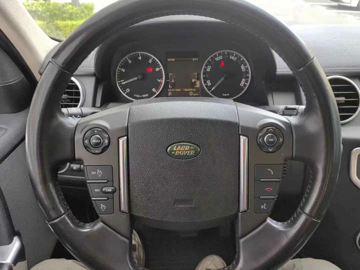 路虎 發(fā)現(xiàn)  2011款 3.0T SDV6 HSE 高配 柴油版圖片