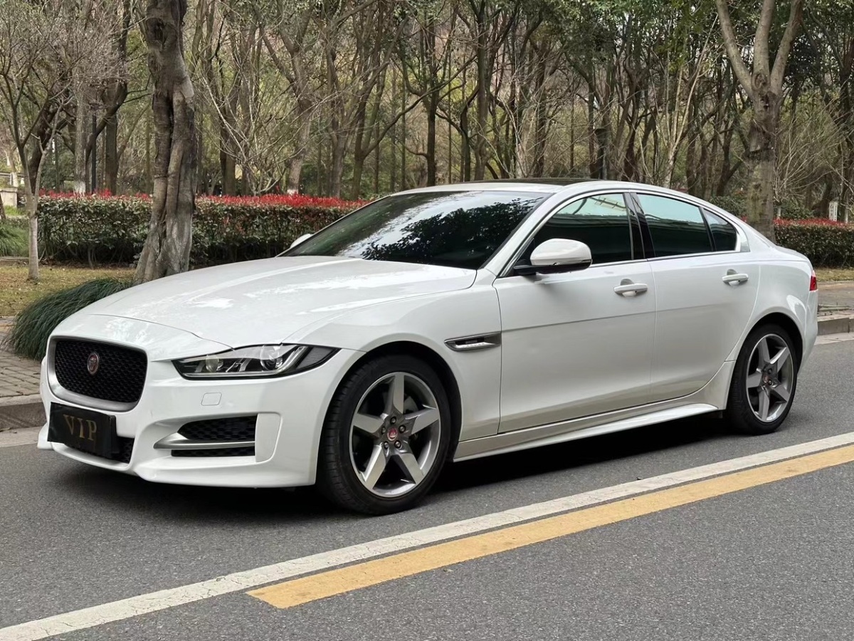 2017年7月捷豹 XE  2017款 2.0T 200PS R-Sport