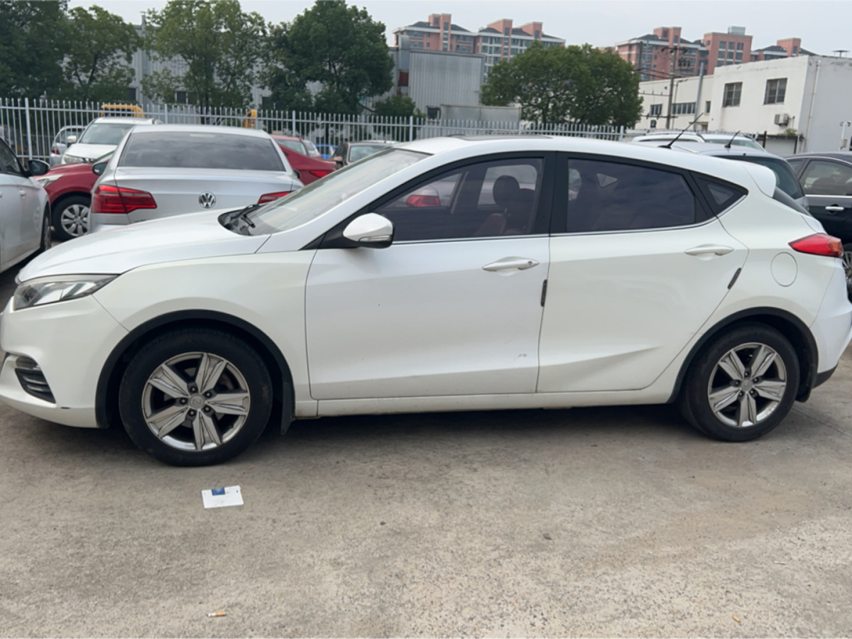 長安 逸動(dòng)XT  2015款 1.6L 手動(dòng)俊酷型 國V圖片