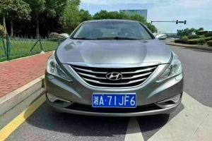 朗動 現(xiàn)代 1.6L 自動領(lǐng)先型