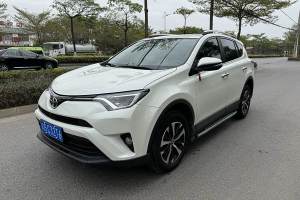 RAV4荣放 丰田 2.0L CVT两驱风尚版