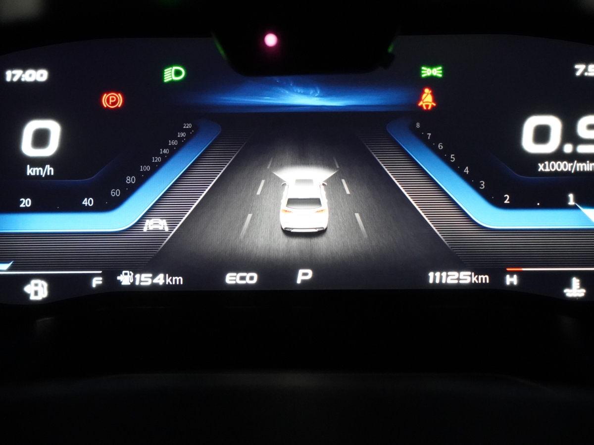 長安歐尚 X7  2021款 1.5T 人臉識別全自動泊車太空逍遙版圖片