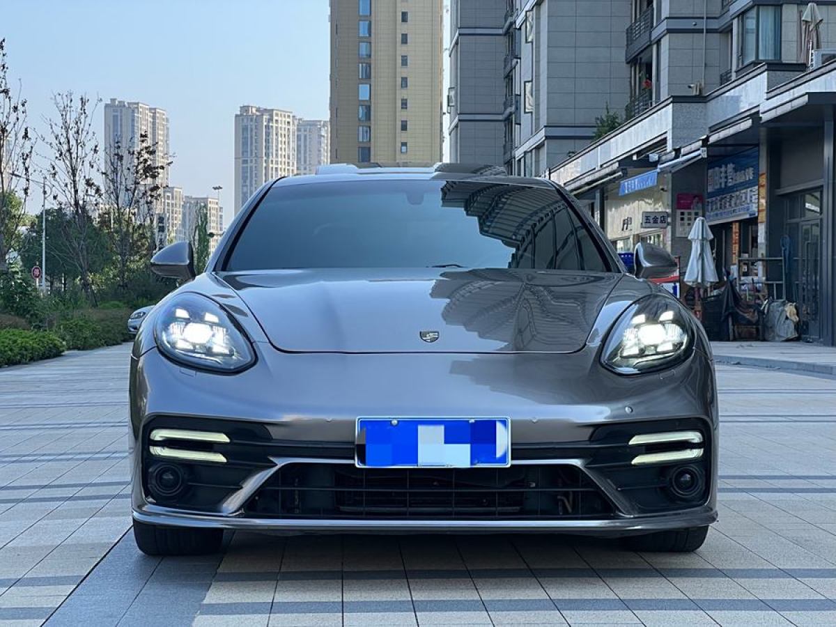 2012年10月保時(shí)捷 Panamera  2010款 Panamera 4 3.6L