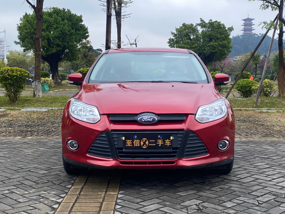 福特 ?？怂? 2012款 兩廂 1.6L 自動(dòng)舒適型圖片