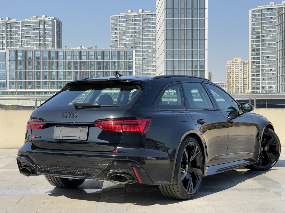 奧迪 奧迪RS 6  2024款 RS 6 4.0T Avant performance圖片