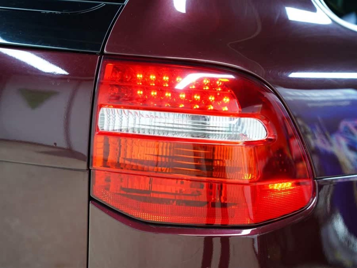 保時(shí)捷 Cayenne  2007款 Cayenne Turbo 4.8T圖片