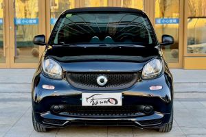 fortwo smart 0.9T 66千瓦硬頂先鋒版 國VI