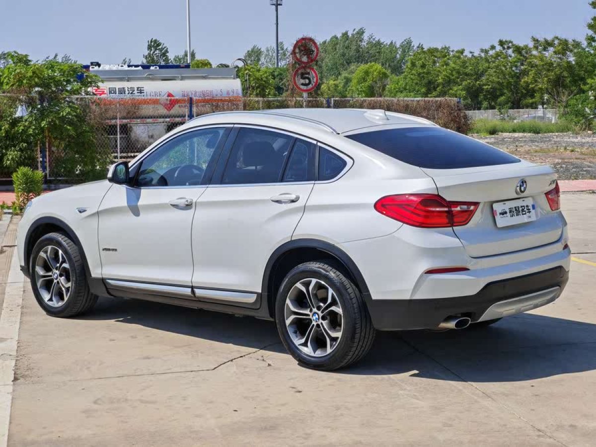 寶馬 寶馬X4  2014款 xDrive20i X設(shè)計套裝圖片