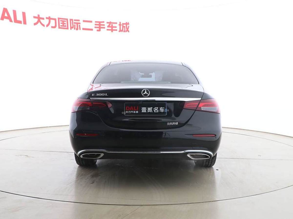 奔馳 奔馳E級  2021款 改款 E 300 L 時(shí)尚型圖片